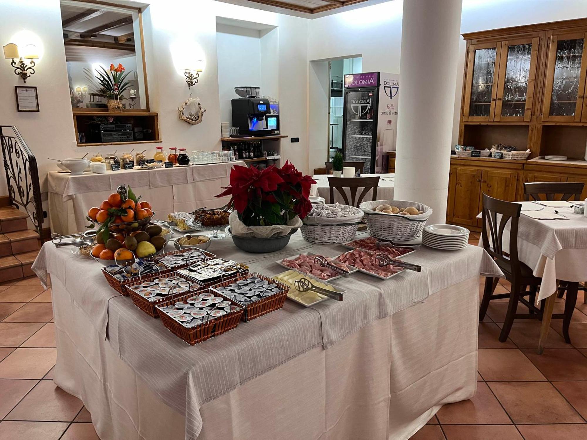 Hotel Albergo Dolomiti San Vito di Cadore Kültér fotó
