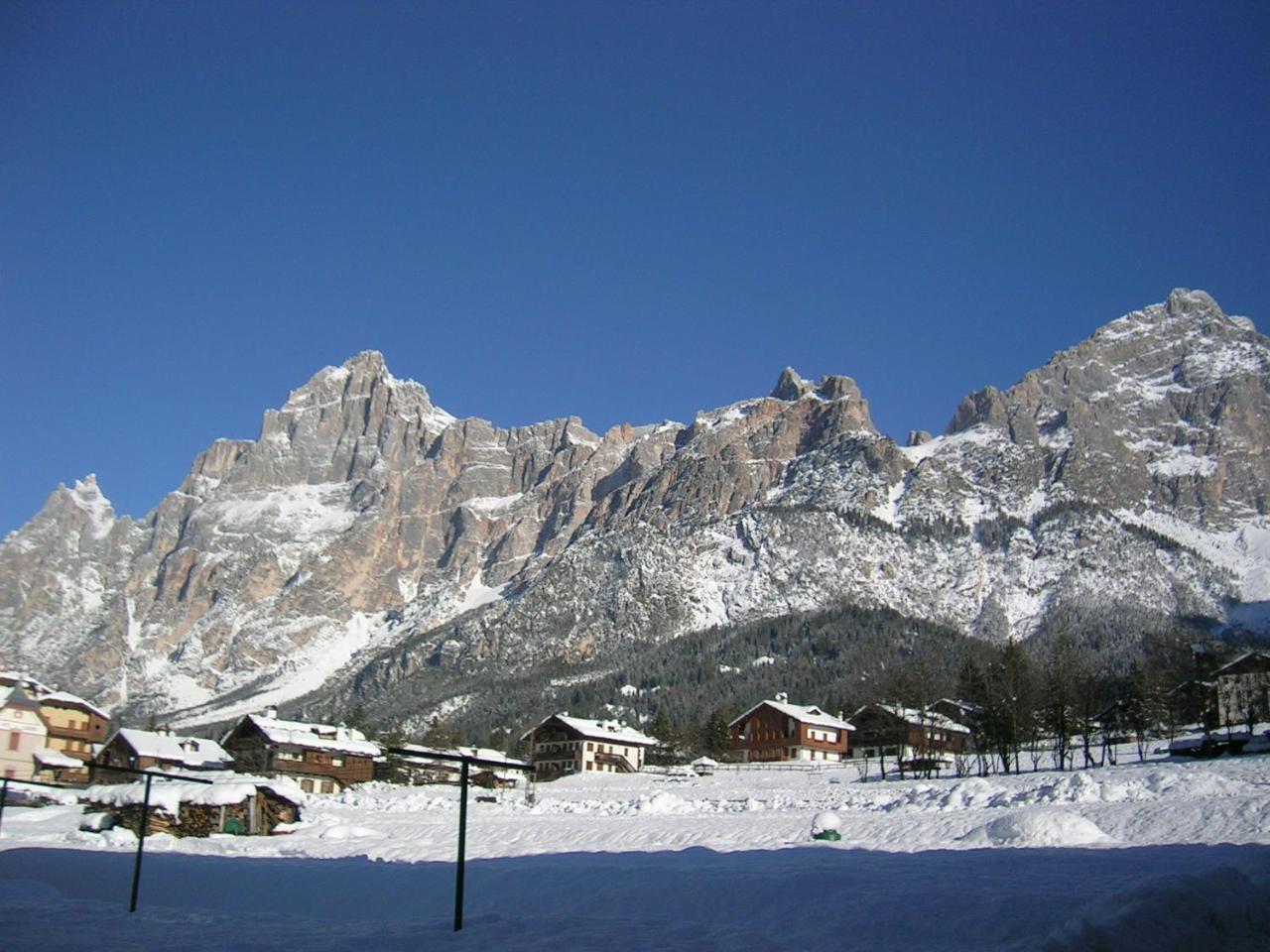 Hotel Albergo Dolomiti San Vito di Cadore Kültér fotó